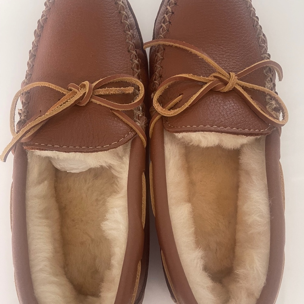 Mens or Ladies Minnetonka Slippers